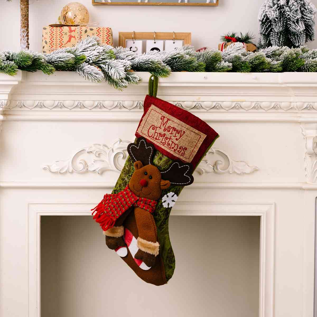 MERRY CHRISTMAS Stocking Hanging Widget - Dash Trend